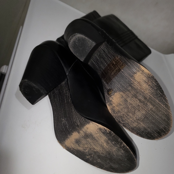 Arturo Chiang Black Boots - Picture 6 of 9